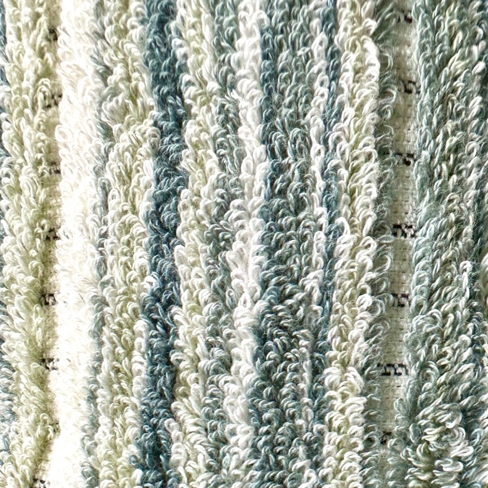 Rachel Zoe 2 Pc Cotton Bath Towels Set Grayish/ Blue & Ivory Stripes W/ Fringe - Picture 3 of 9